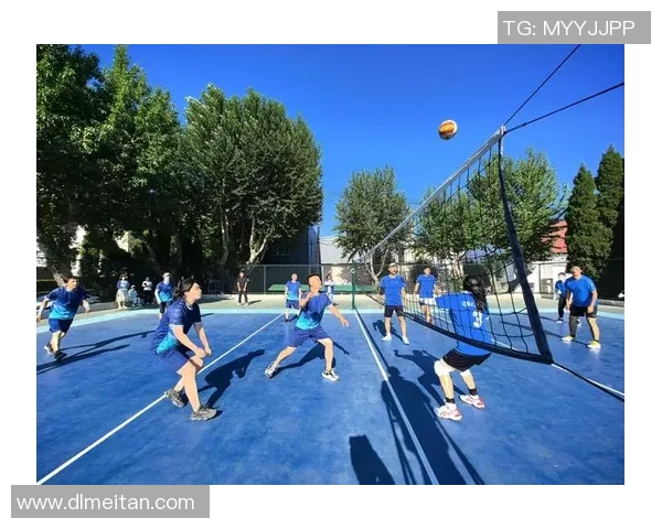 深圳排球队的精神世界:排球背后的团结与奋斗故事 深圳排球队的精神世界:排球背后的团结与奋斗故事