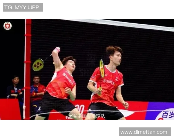 羽毛球战术解析：杭州羽毛球队如何实现中路突破的成功秘诀