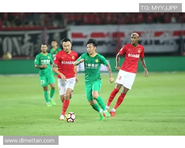 国安与恒大对决天空之下谁能在绿茵场上书写传奇篇章