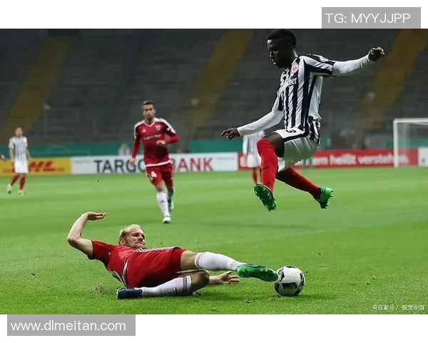 奥卢与科特卡激战在即球迷期待精彩对决与精彩进球