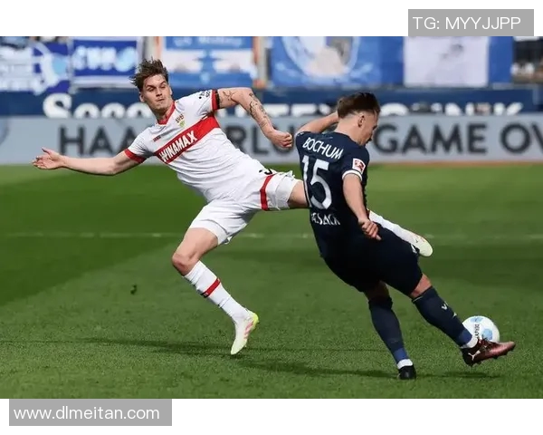 帕德博与波鸿的激烈对决揭示德乙联赛新格局与球队实力对比