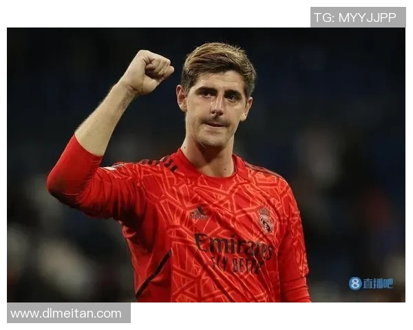 库尔图瓦：守护球门的铁血战士与足球世界的传奇故事