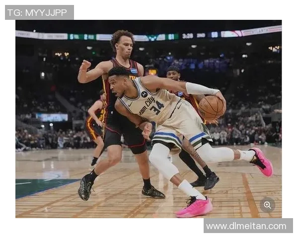 戴森丹尼尔斯如何在NBA赛场上展现出色的全能表现与潜力