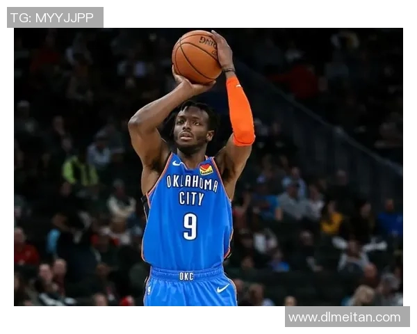 杰拉米格兰特如何在NBA赛场上展现出色的个人能力与团队价值