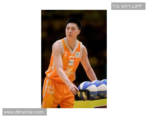 胡明轩：从青涩少年到篮球场上的璀璨明星之路揭秘