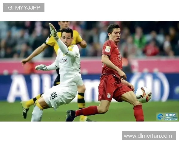 苏维埃翼与乌拉尔的激烈对决揭示足球战术与团队合作的精彩瞬间