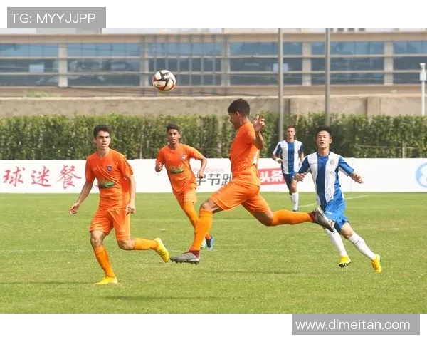 U17巴西与英格兰激战正酣青少年足球赛场上的巅峰对决 U17巴西与英格兰激战正酣青少年足球赛场上的巅峰对决